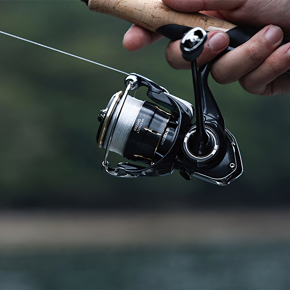 Carretilha de Pesca DAIWA 2026 - Abu Garcia Reel Revo avaliação e preço